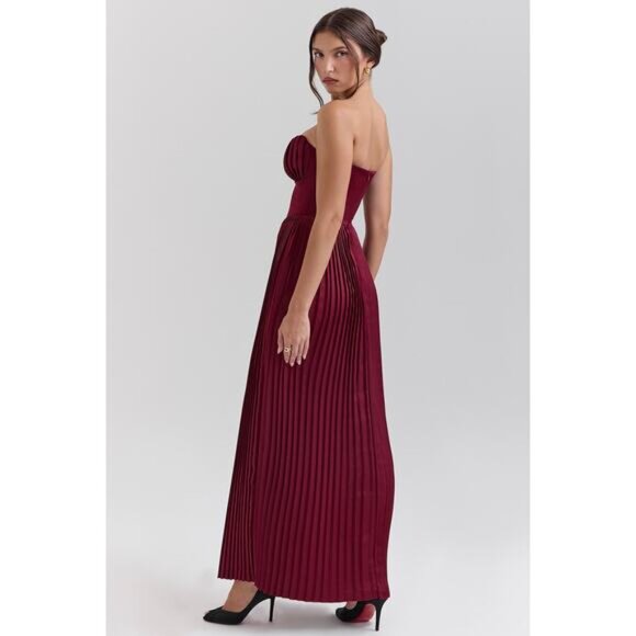 Marcella berry pleated georgette maxi dress - Picture 3 of 4
